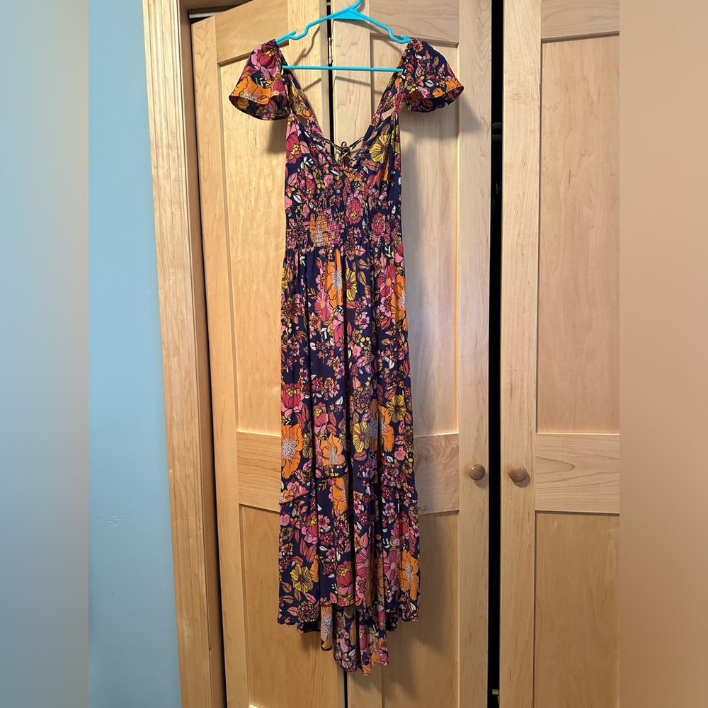 Dry goods NWT midi dress